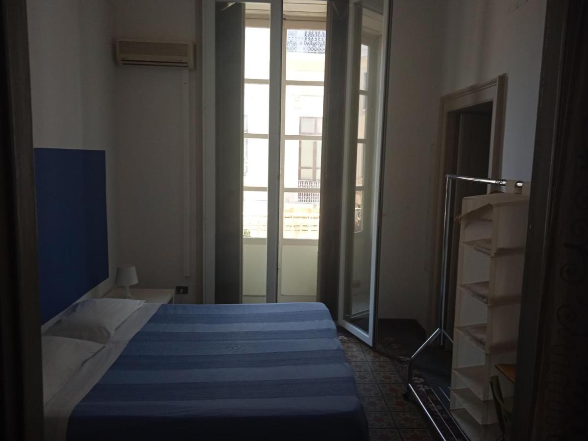 B&B Caravaggio Only 200 Metres From Ortigia Сиракузы Экстерьер фото